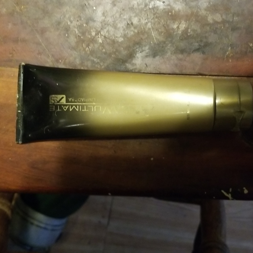 Anew facial cleanser